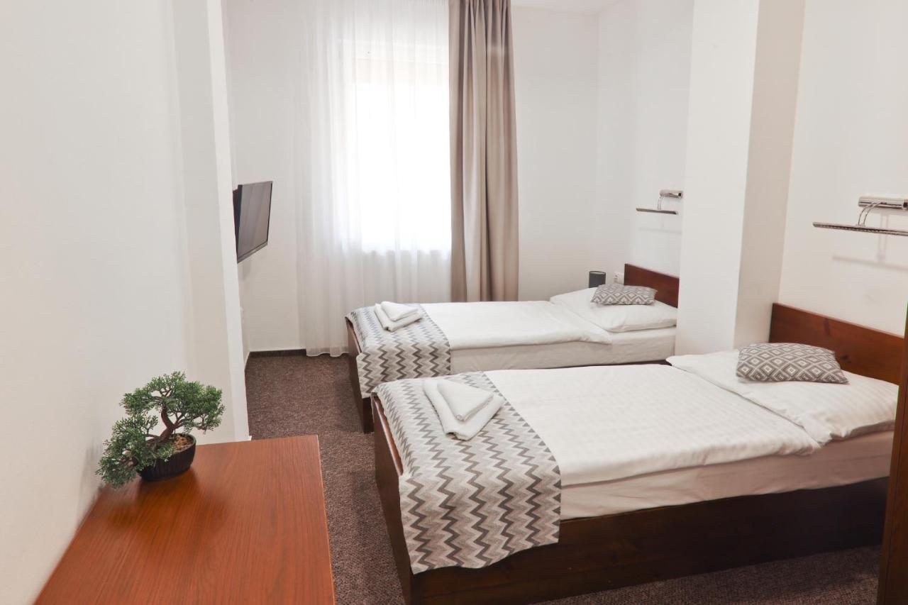 Hotel Slanica Namestovo Ngoại thất bức ảnh