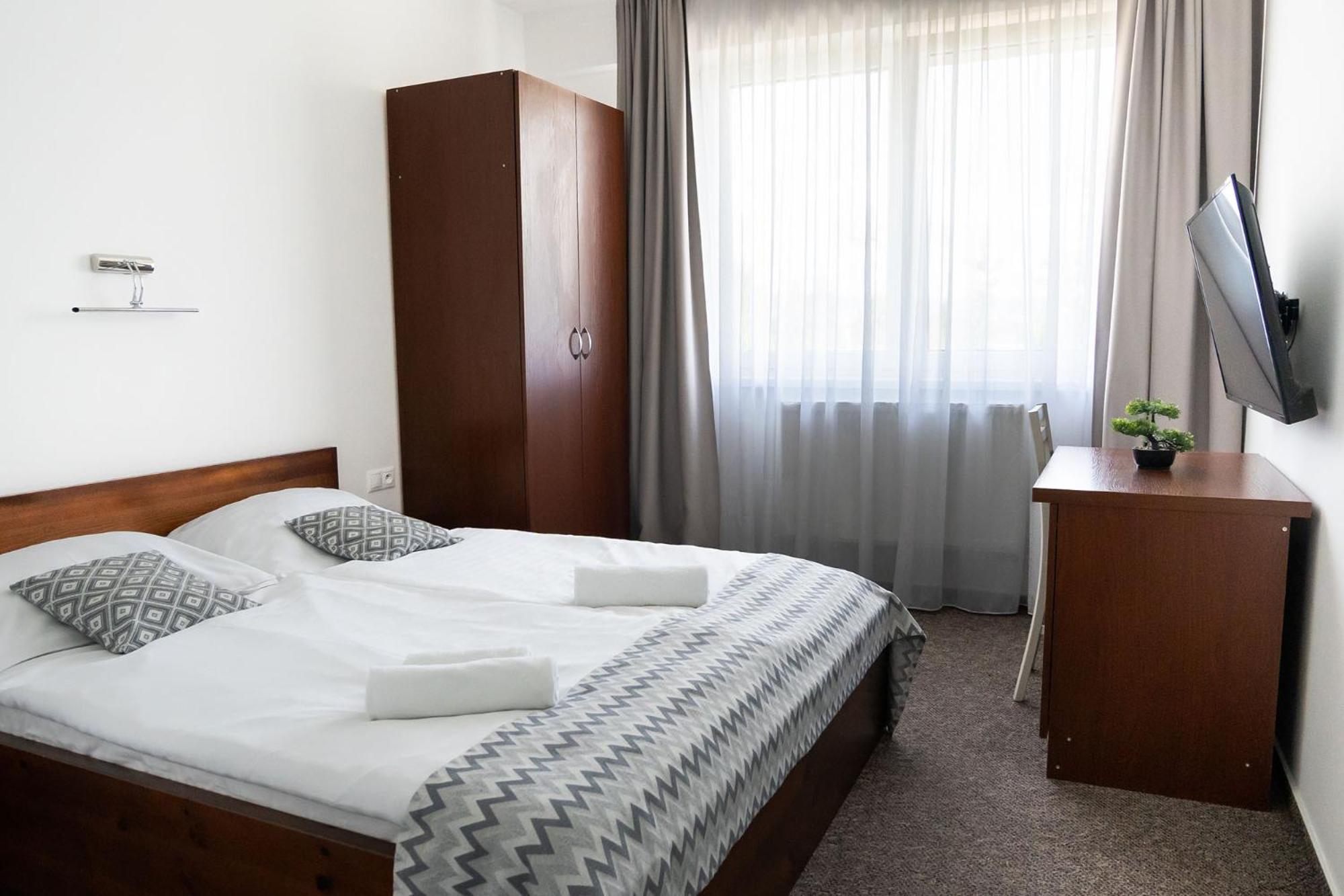Hotel Slanica Namestovo Ngoại thất bức ảnh