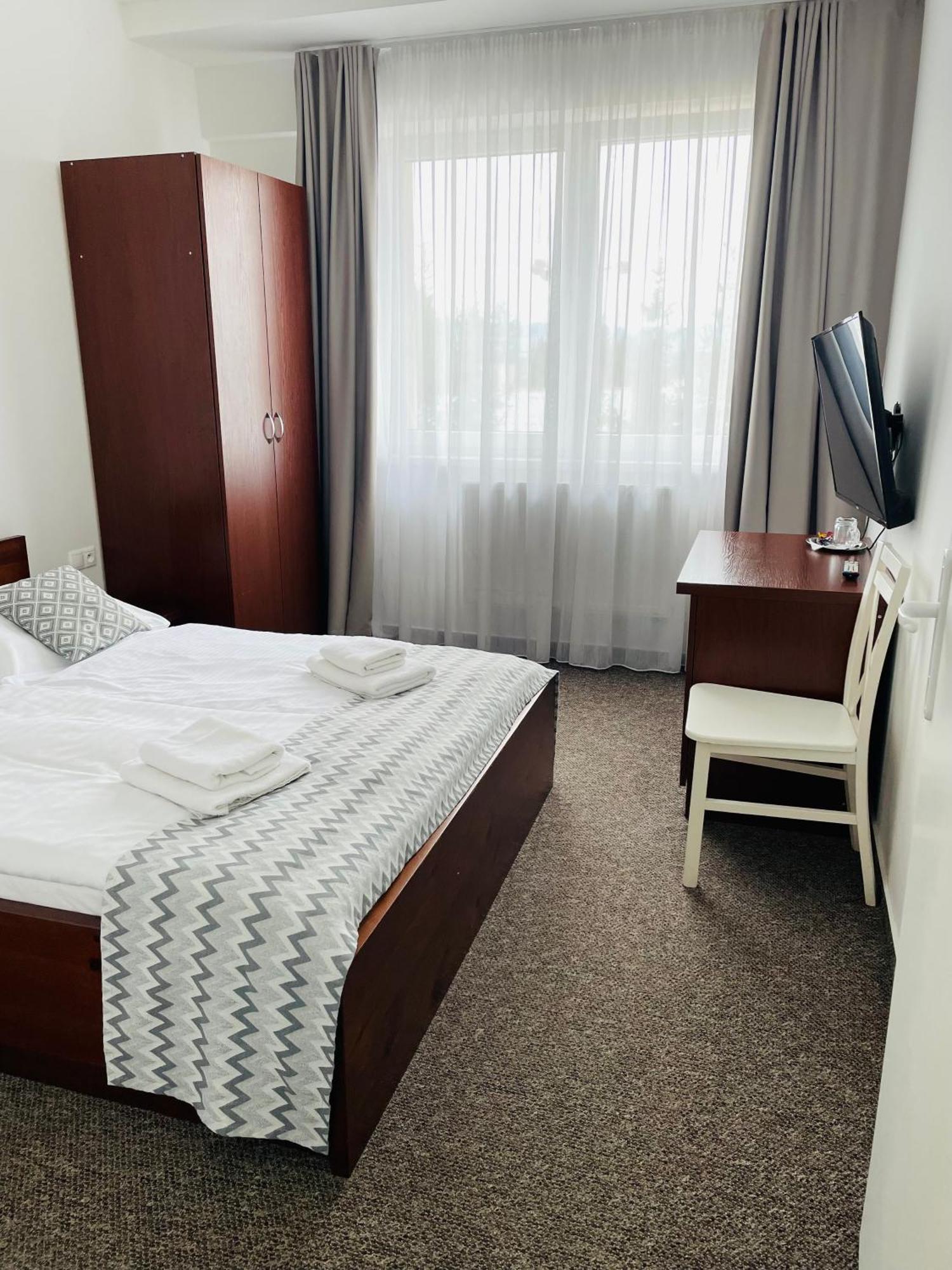 Hotel Slanica Namestovo Ngoại thất bức ảnh