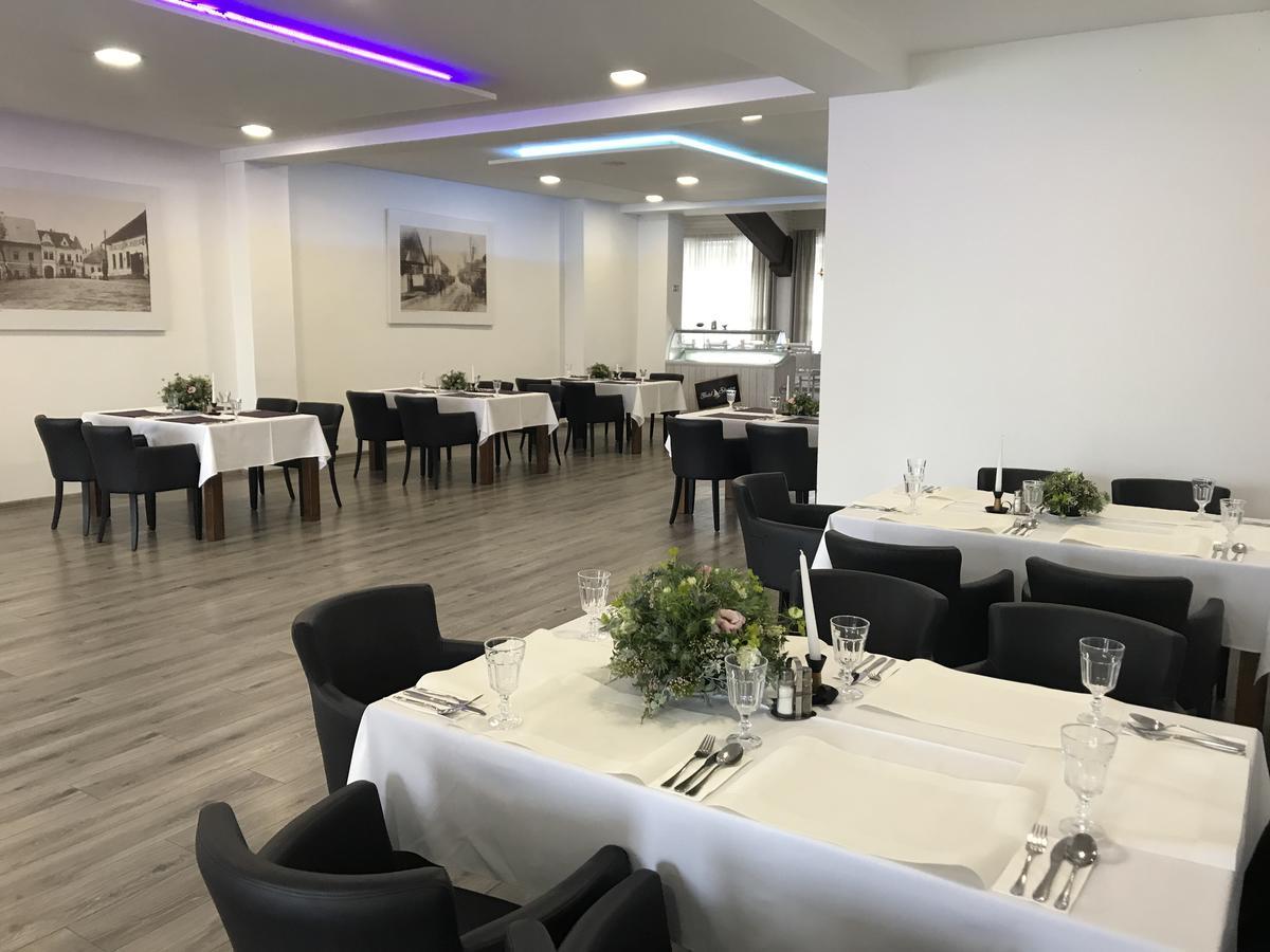 Hotel Slanica Namestovo Ngoại thất bức ảnh