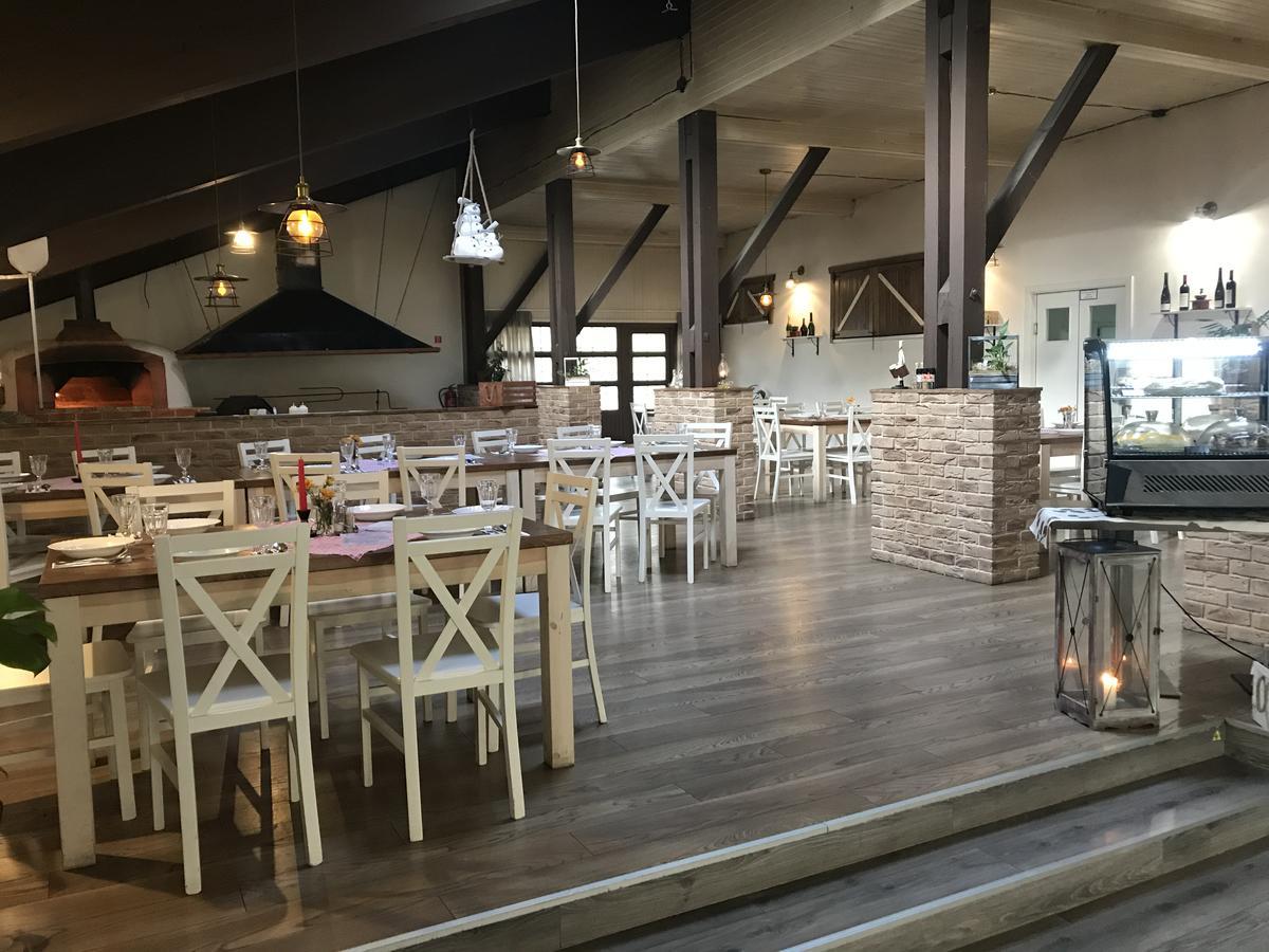 Hotel Slanica Namestovo Ngoại thất bức ảnh
